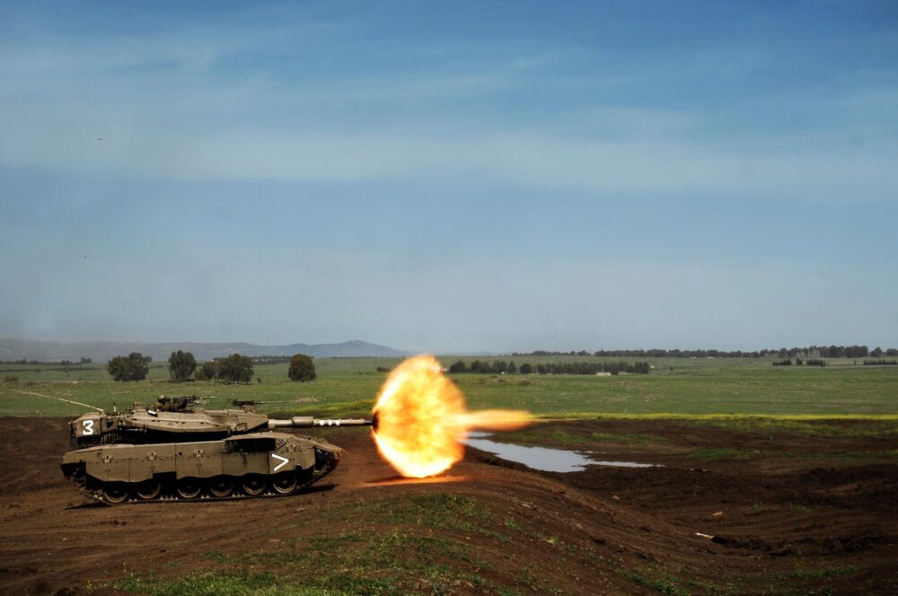 Izraeli harckocsik nyitottak tüzet a Golán-fennsíkon