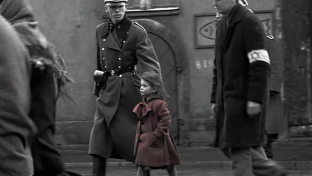 A Schindler listája piros kabátos kislánya szégyellte, hogy szerepelt a filmben