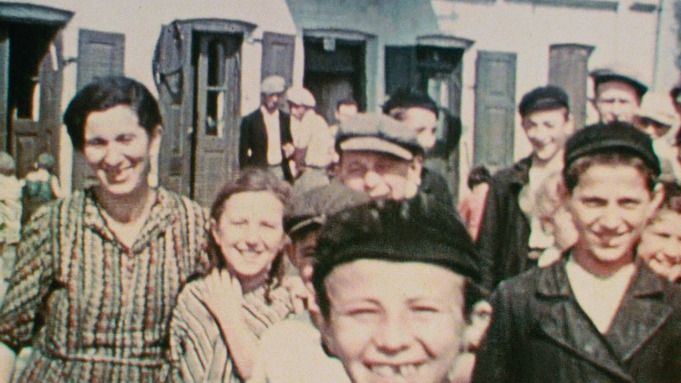 Dokumentumfilm készült a holokauszt előtti zsidó életről Lengyelországban