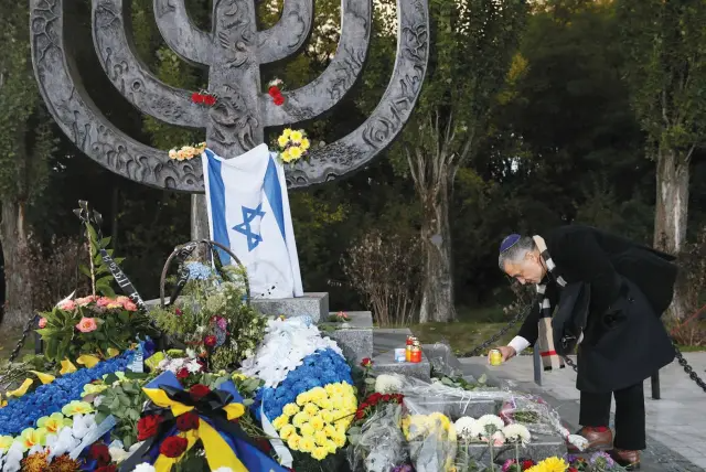 Zelenszkij: Ukrajna „soha” nem fogja elfelejteni, amit a nácik tettek