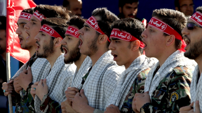 Irán figyelmeztet, az EU ne tekintse terrorszervezetnek a Forradalmi Gárdát