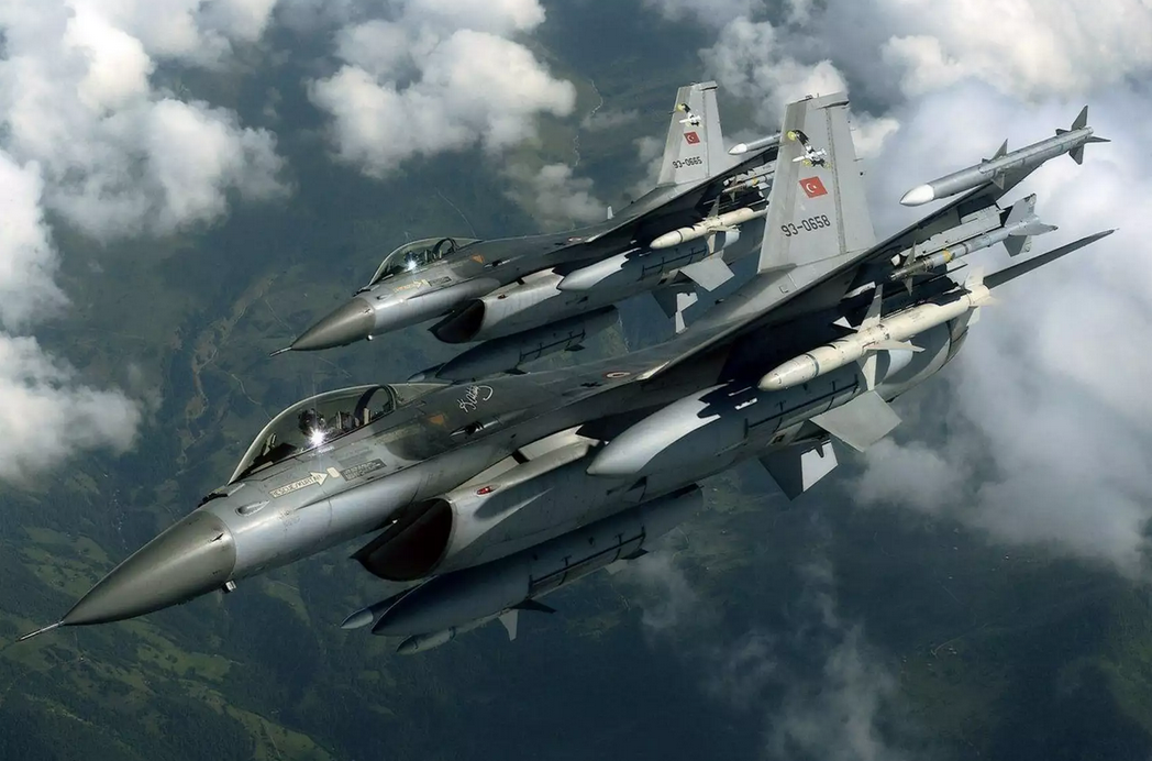Hatalmas vadászgép üzletre készül Washington és Ankara