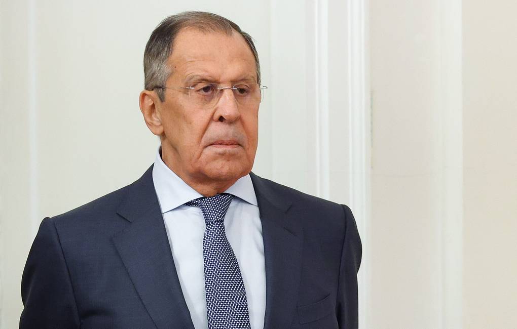 Megint az „oroszkérdés” megoldásával riogat Lavrov