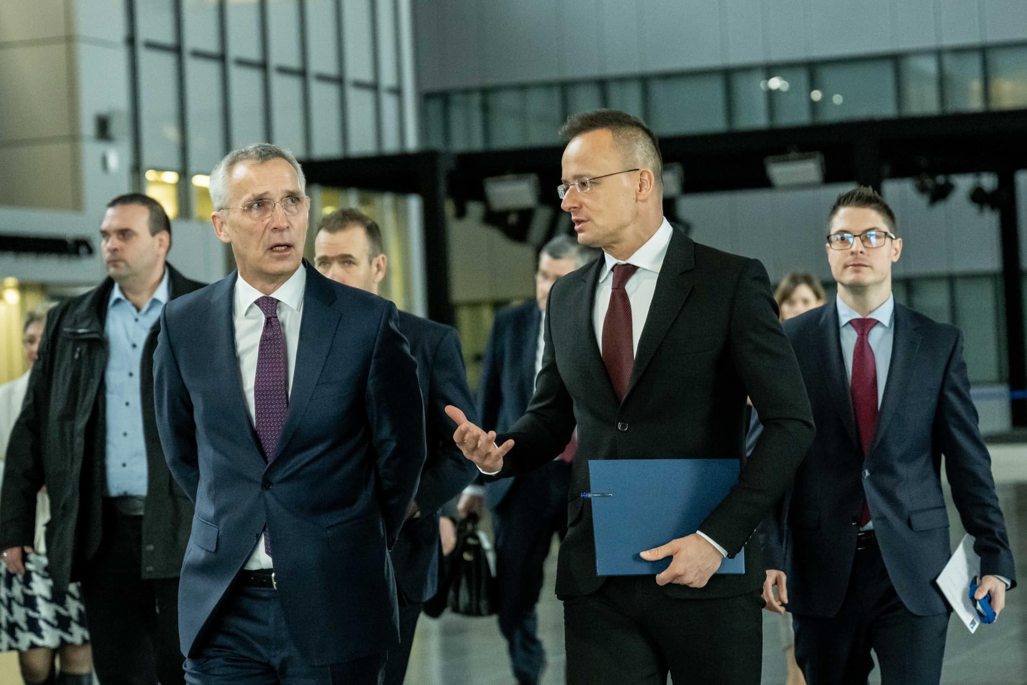 Megkerülheti a NATO a magyar vétót Ukrajna ügyében
