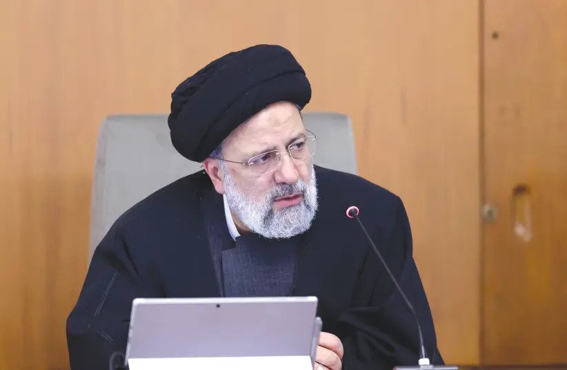 Tel Aviv és Haifa elpusztításával fenyeget az iráni elnök
