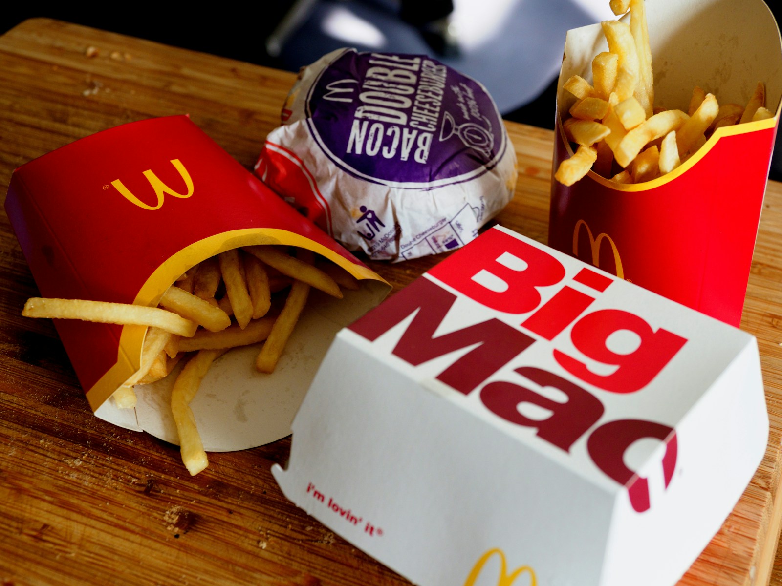 Ennyi volt: A háború miatt a McDonald’s visszaveszi mind a 225 izraeli éttermét – Neokohn