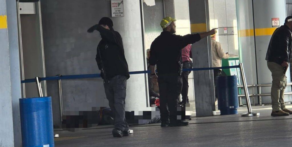 „Allahu Akbart kiáltott, majd késelni kezdett” – terrortámadás történt Izraelben
