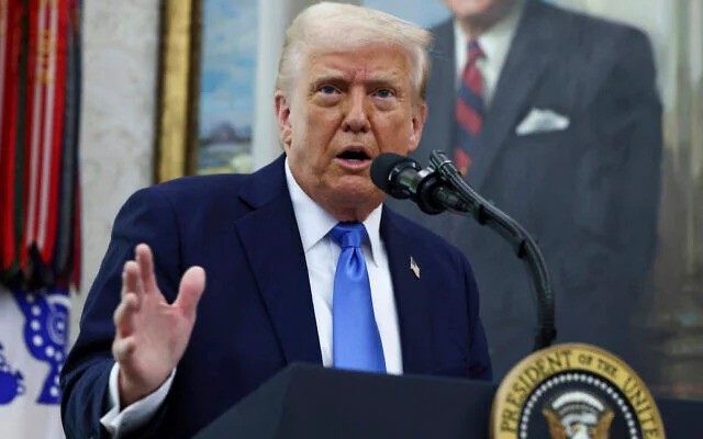 Amerika akár fegyverrel is kész megállítani Iránt