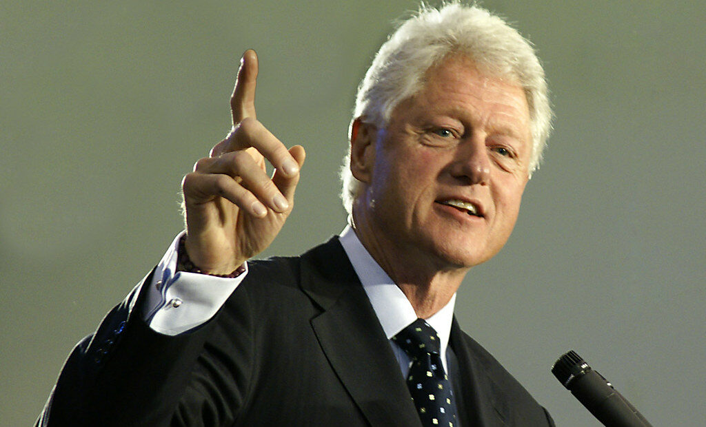 Bill Clintonnak sikerült bődületes marhaságokat mondania az iráni háborúról