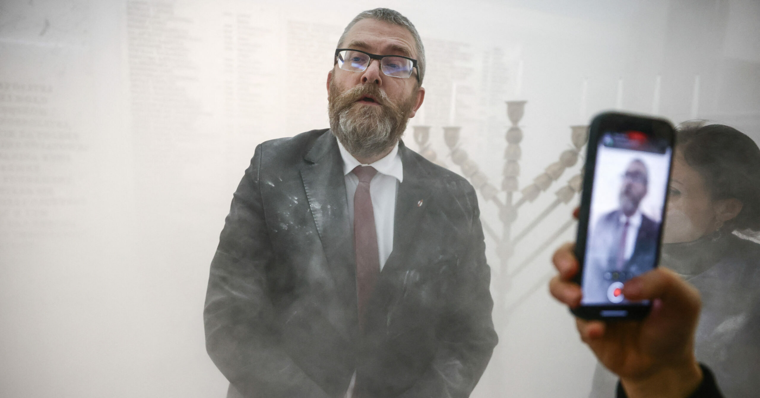 Barom: Novák Elődék lengyel haverja kamunak nevezte az auschwitzi gázkamrákat