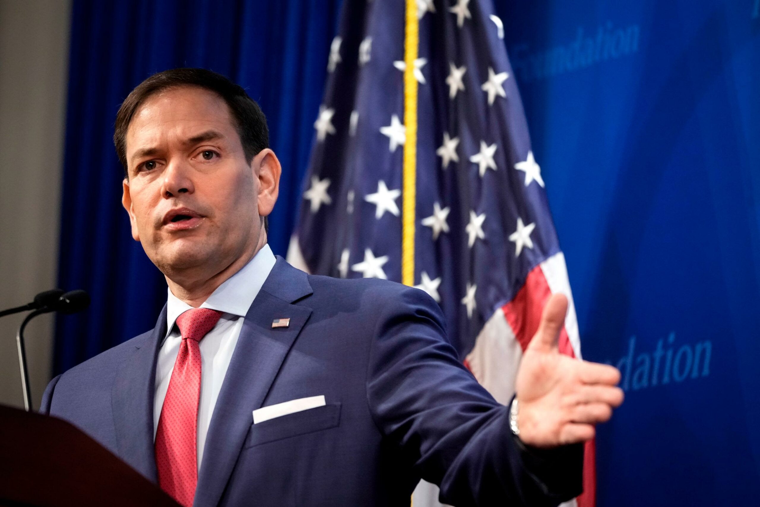 Változás az amerikai diplomáciában: Véget érhet a demokráciára nevelés?