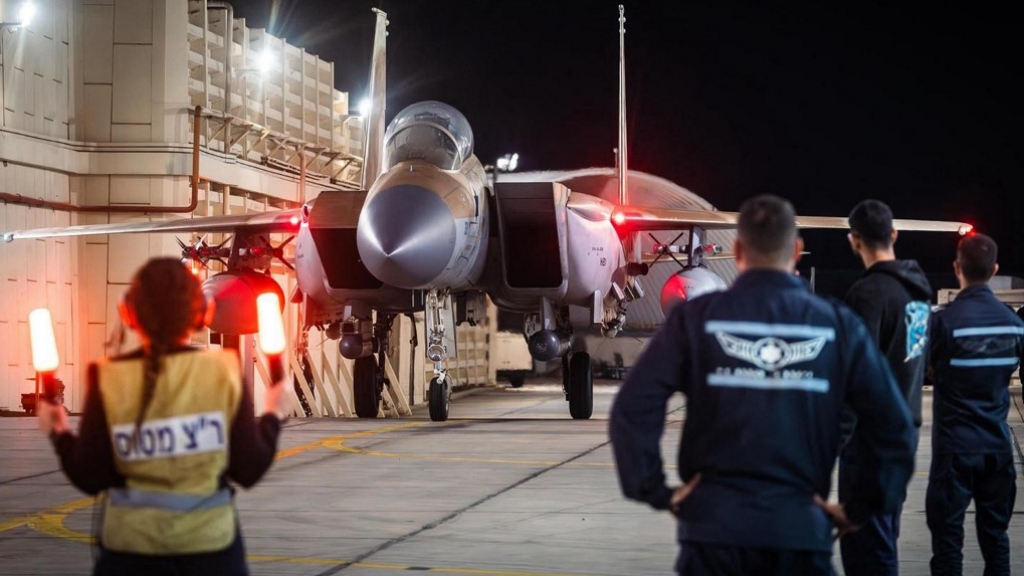 Teljes készültség: Izrael „elképzelhetetlen” válaszcsapást ígér, ha Irán...