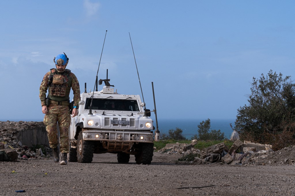 Az IDF szerint a Hezbollah 165 rakétát lőtt ENSZ-állások közeléből