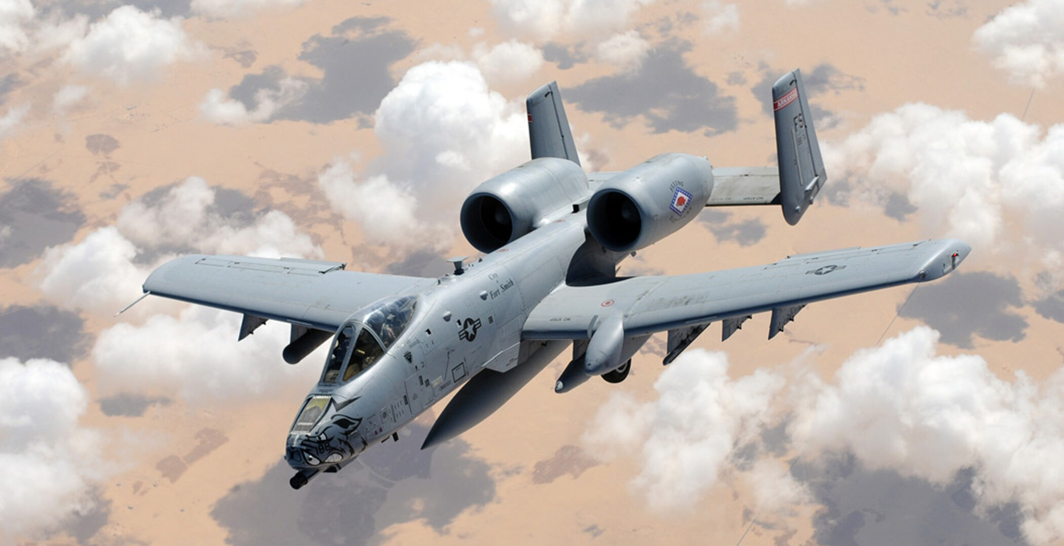 Az A-10 nem megy sehova – mégsem nyugdíjazzák Amerika legendás csatarepülőgépét