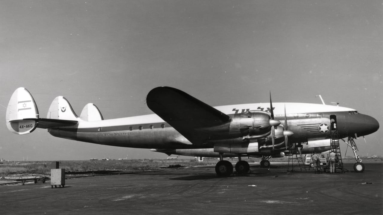 A nap, amikor MiG-15-ös vadászgépek lőtték le az izraeli El Al 402-es járatát