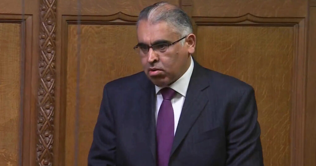 Mi folyik Angliában? Izrael megtámadását javasolta egy brit muszlim politikus