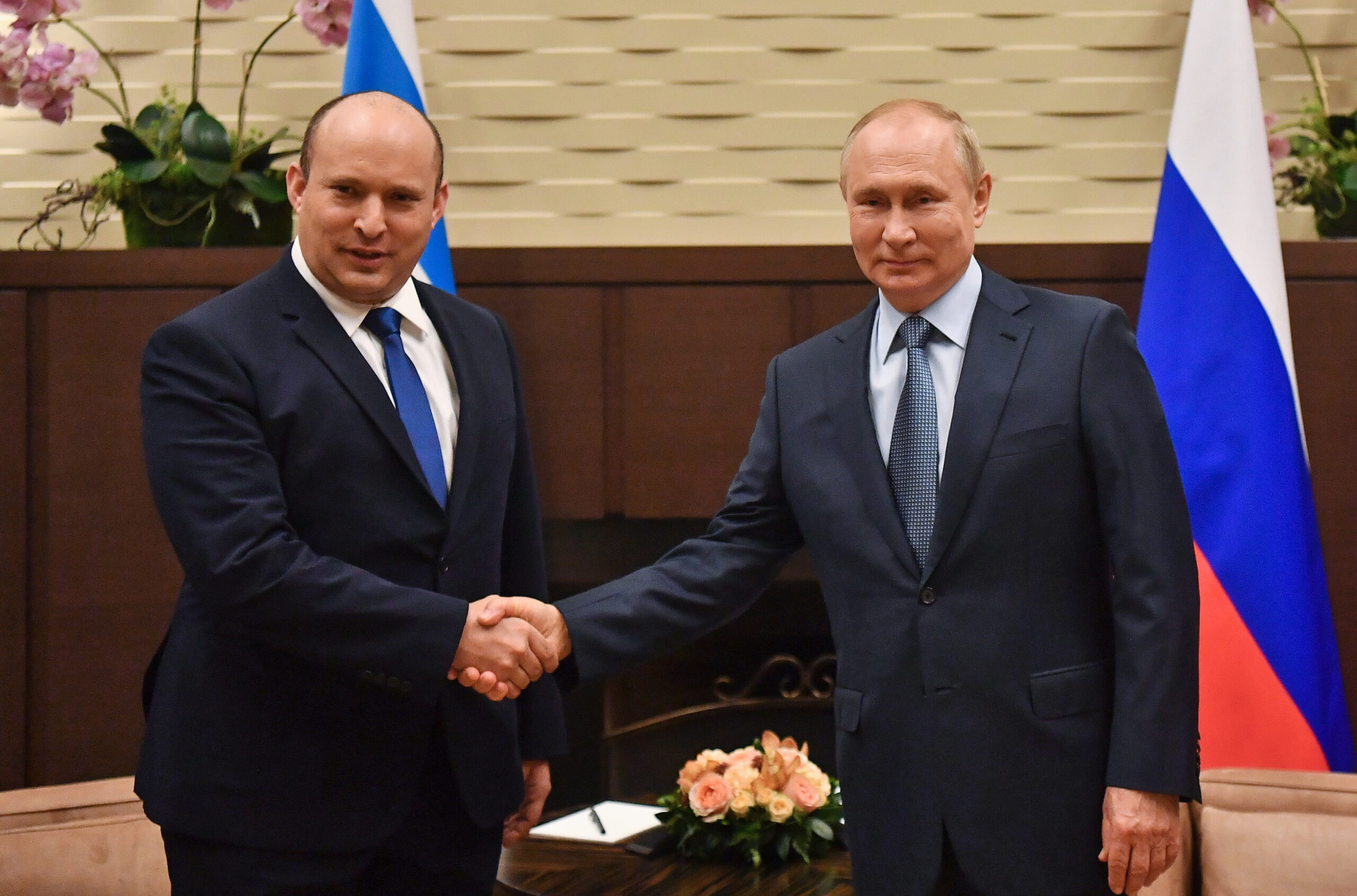 Bennett: Putyin odafigyel Izrael biztonsági igényeire