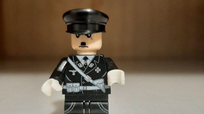 Lego Hitlert árulnak az interneten