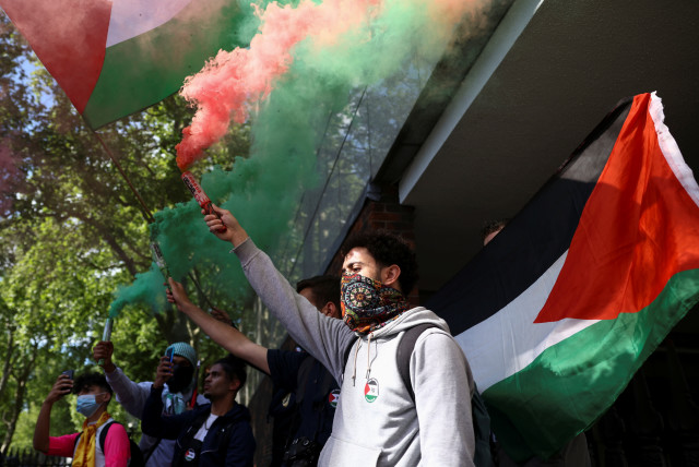 BDS will be banned in Britain – Neokohn